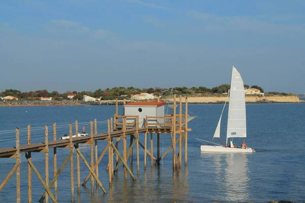 Cabaña de Pesca y Carrelet cerca de La Rochelle — Foto de Stock