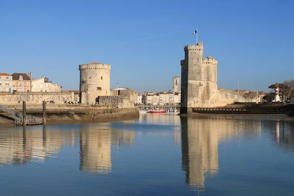 La Rochelle, a cidade e porto francês — Fotografia de Stock