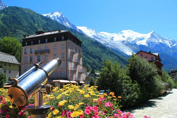 Chamonix-Mont blanc in France — стокове фото