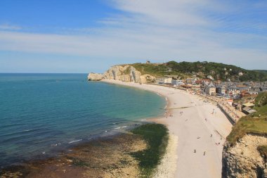 Uçurum ve plaj, Etretat, Fransa