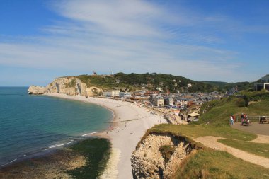 Uçurum ve plaj, Etretat, Fransa