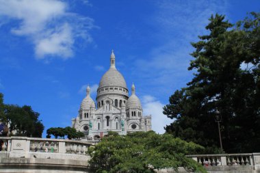 Paris 'in Kutsal Yüreği Bazilikası