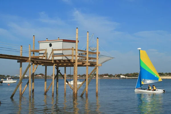 Cabine de pesca e Carrelet perto de La Rochelle — Fotografia de Stock