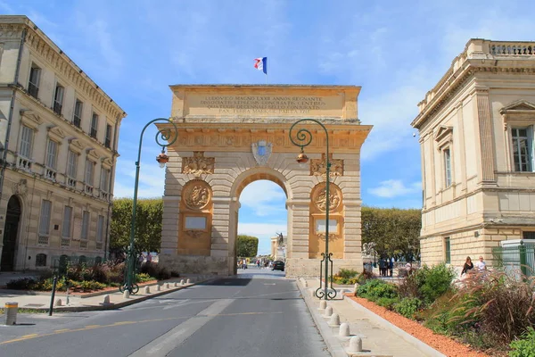 Arco triunfal de Montpellier, Francia — Foto de Stock