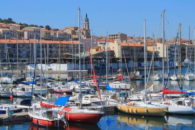 Ste, Languedoc Venedik ve tekil Adası