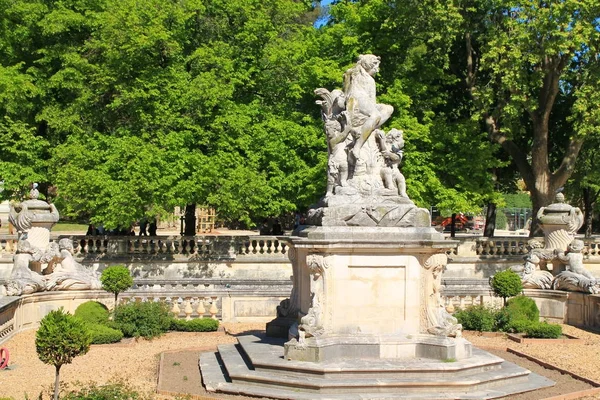 Jardin Fontaine Nîmes France — Photo