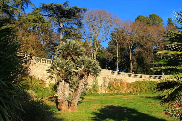 Brunnengarten Nimes Gard Frankreich — Stockfoto