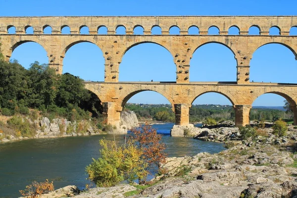 Pont Gard Starożytne Rzymskie Akwedukty Które Przecina Rzeka Gardon Południowej — Zdjęcie stockowe