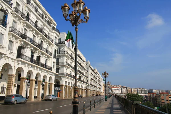 アルジェリアの首都アルジェの街 — ストック写真