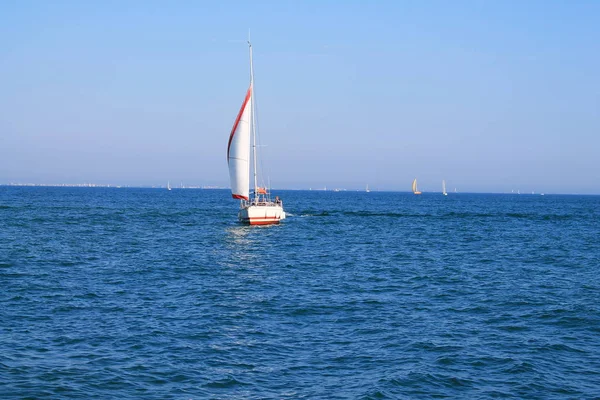 Segelbåt Medelhavet Frankrike — Stockfoto