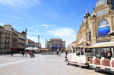 Montpellier, Fransa tarihi merkezi yerde komedi