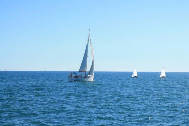 Yelkende Akdeniz deniz, Fransa