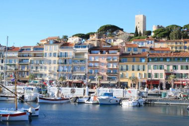 Eski şehir ve liman Cannes, French Riviera, Fransa