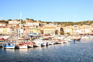 Eski liman Cassis, Marsilya, Fransa'nın Doğu Akdeniz kıyısında yer alan şehir