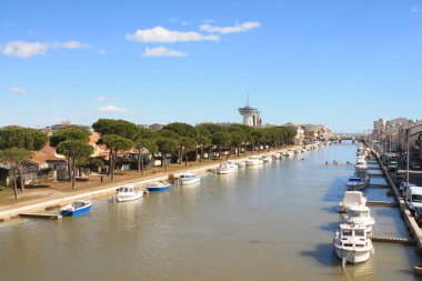 Palavas les flots, Montpellier güneyinde bir sahil beldesi