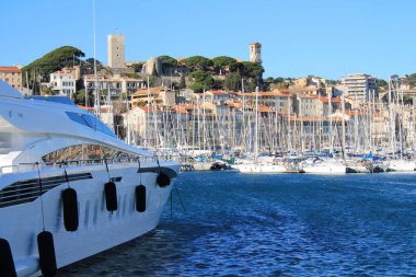 Eski şehir ve liman Cannes, French Riviera, Fransa