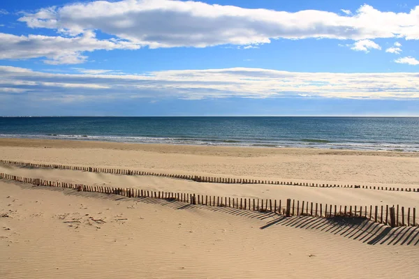 Bella Spiaggia Sabbiosa Nella Regione Della Camargue Nel Sud Della — Foto Stock