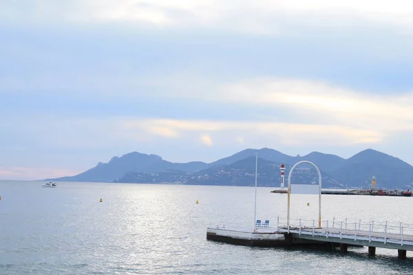 Las Montañas Esterel Vistas Desde Ciudad Cannes Riviera Francesa Francia —  Fotos de Stock