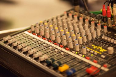 Sahne alanı denetleyicisi sürgü ile.