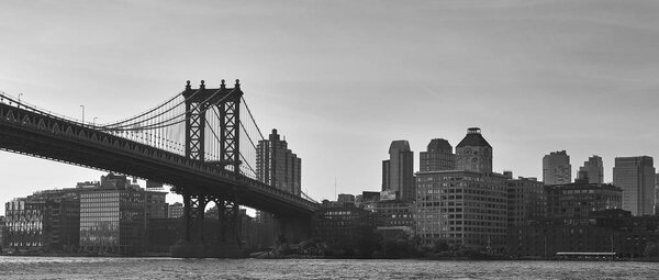 Brooklyn Bridge and New York in black and white