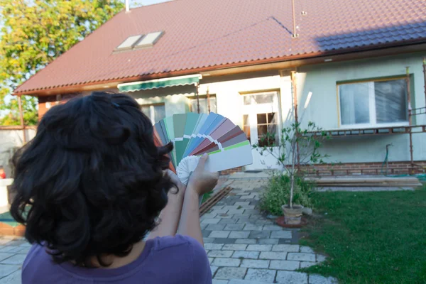 Cephe yeni bir renk seçme. — Stok fotoğraf