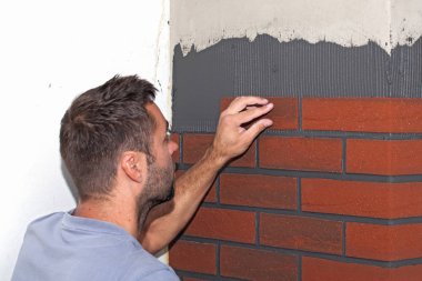 Yeni cephe üzerinde iş bitirme.