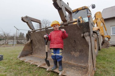 sevimli küçük işçi.