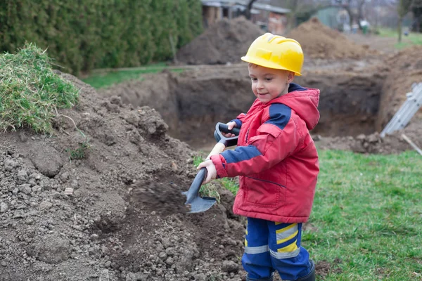 sevimli küçük işçi.