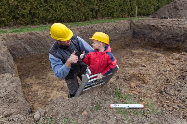 Familienkooperation. — Stockfoto