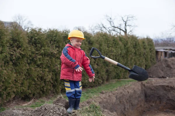 Small worker — Stock Photo, Image