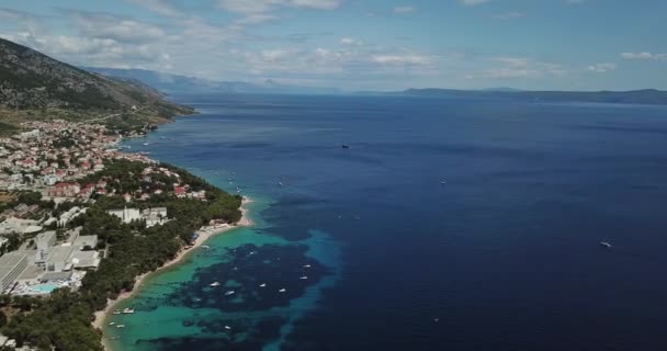 Wycieczka Łodzią Chorwackim Wybrzeżu Przejazd Riwiery Makarskiej Wyspę Hvar Brac — Wideo stockowe