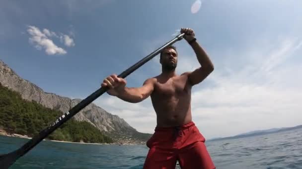 Young Man Paddleboard — Stock Video