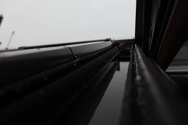 Primo Piano Gocce Acqua Lucernario Dof Poco Profondo — Foto Stock