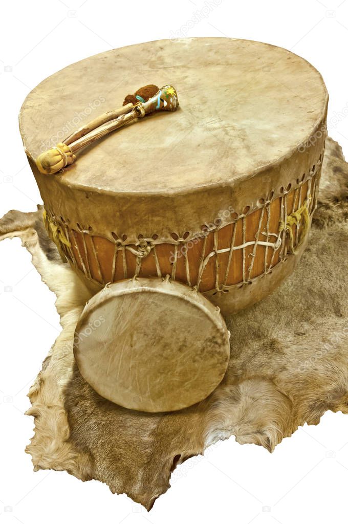 Native American floor and hand drum with beaters on deer animal skin