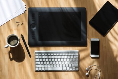 Profesyonel grafik tasarımcı Resepsiyon