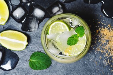 Naneli kokteyl mojito yenileniyor