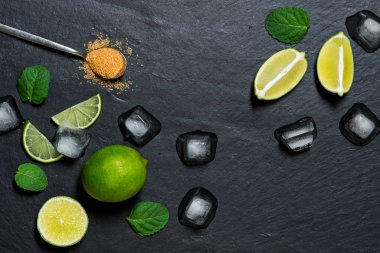 Naneli kokteyl mojito ingredirnts yenileniyor