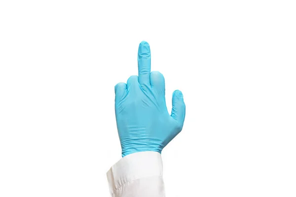 Kéz kék latex kesztyű elszigetelt fehér háttér mutat obszcén gesztus a középső ujj. — Stock Fotó
