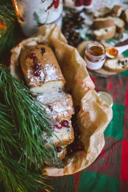 Reçel süslenmiş Noel tablo ile şenlikli yemek pasta