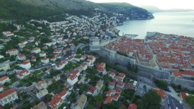 Dobruca eski şehir güneş doğmadan önce havadan görünümü