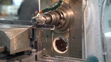 metal Torna üzerinde işlem işleme boş