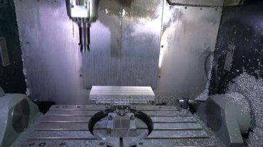 Metal işleme Cnc freze makinesi.