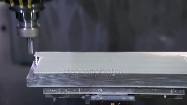 Fraiseuse CNC de travail des métaux .