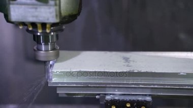 Metal işleme Cnc freze makinesi.