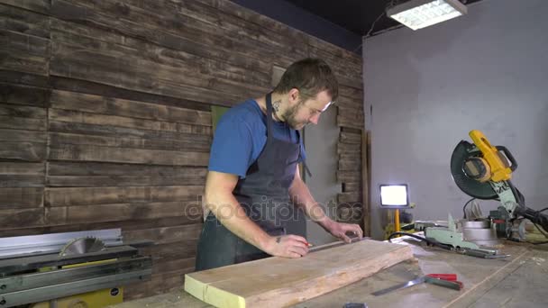 Modern carpenter at work — Stock Video