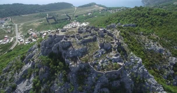 Fortaleza medieval Haj-Nehaj em Sutomore, Montenegro — Vídeo de Stock