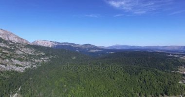 Karadağ dağlar havadan görünümü