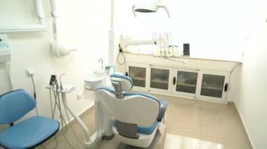 İnsanlar olmadan diş office