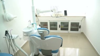 İnsanlar olmadan diş office
