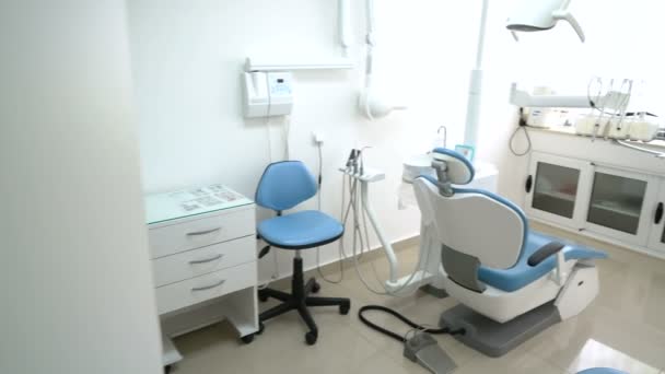 Dental office zonder mensen — Stockvideo